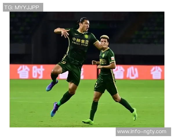 国安队员张玉宁池忠国伤愈归队回京备战新赛季 国安队员张玉宁池忠国伤愈归队回京备战新赛季